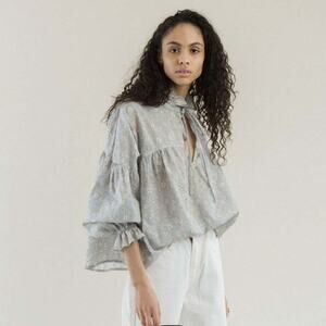 NWT A Bronze Age Louisa Top in Provence Floral